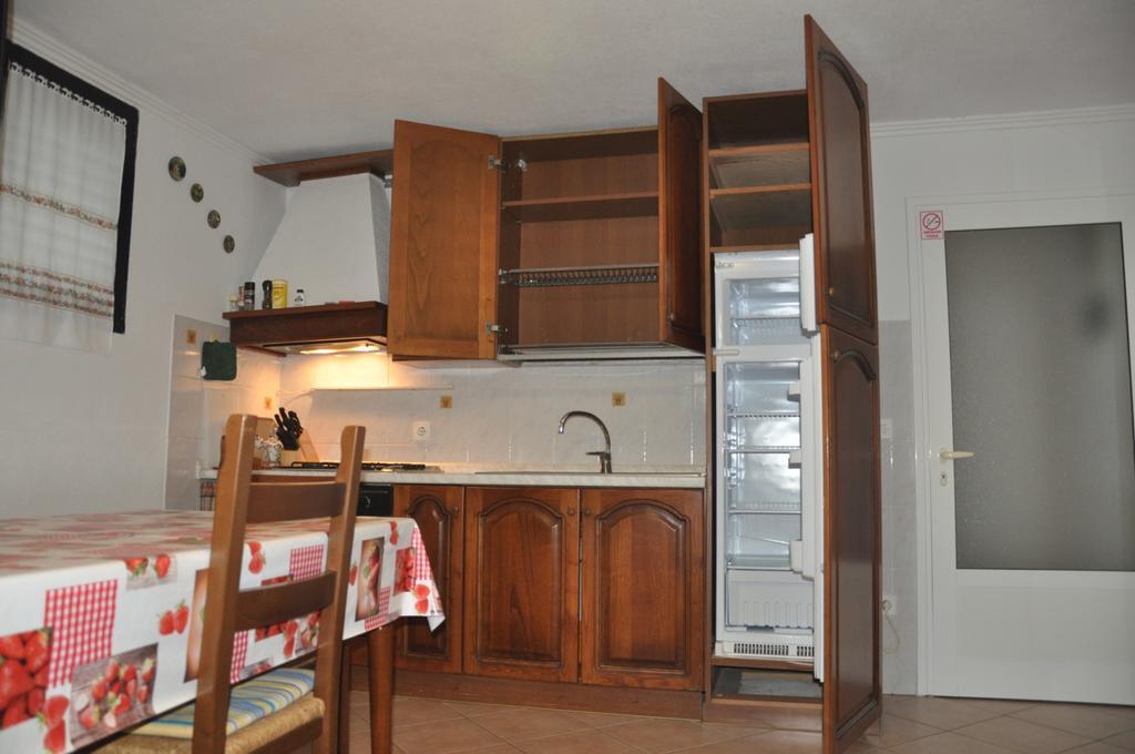 Franko Apartmani Zambratija  Exterior photo