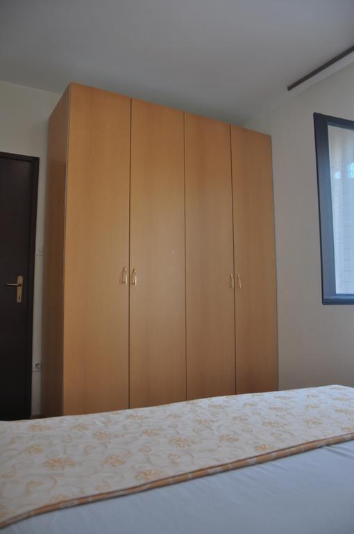 Franko Apartmani Zambratija  Exterior photo