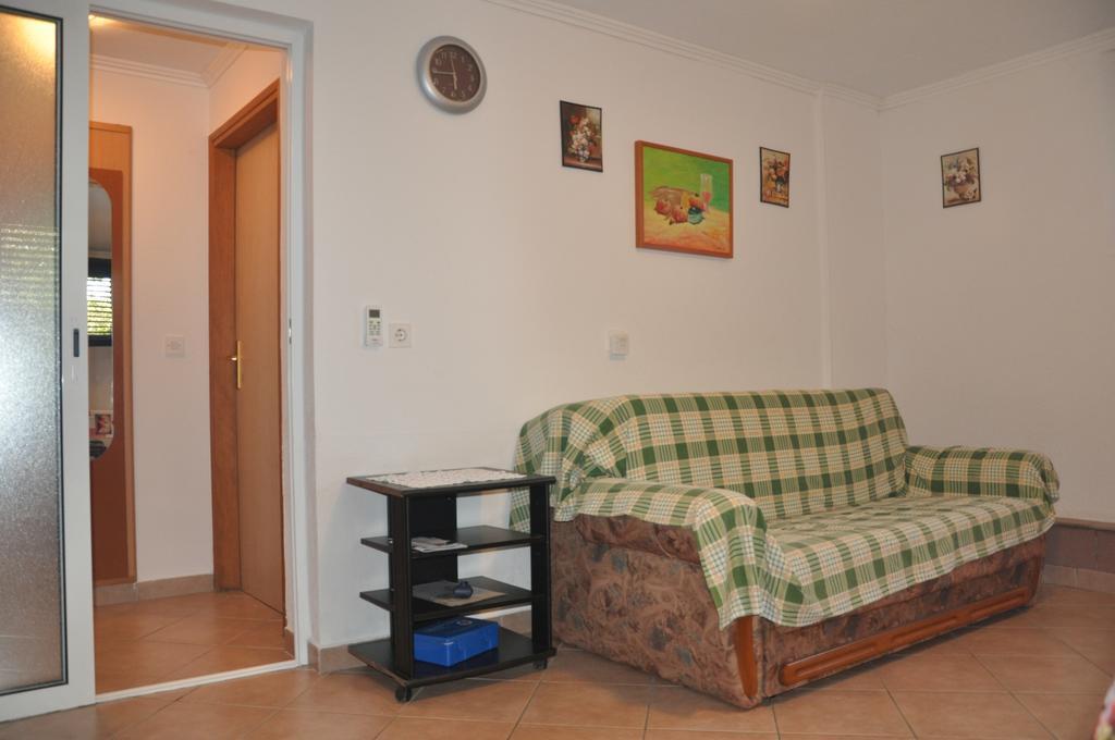 Franko Apartmani Zambratija  Exterior photo