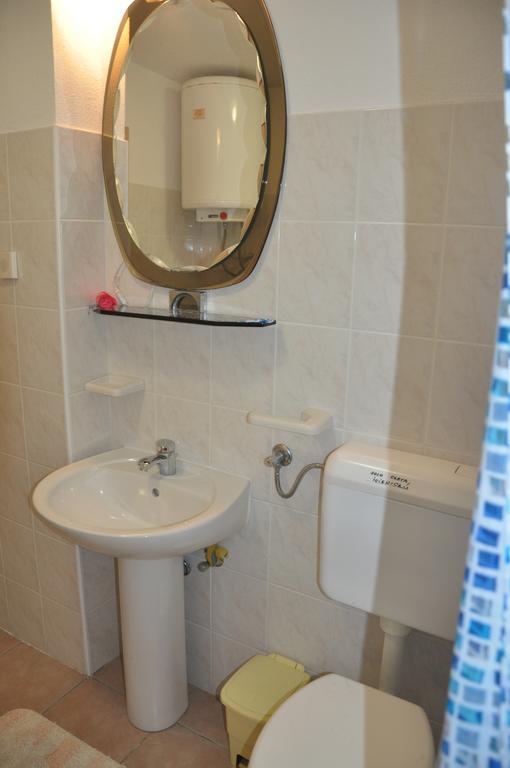 Franko Apartmani Zambratija  Exterior photo